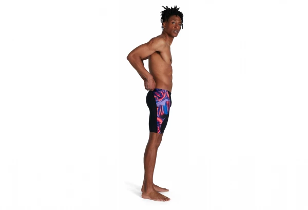 Maillot De Bain Speedo Allover V-Cut Jammer Noir Noir / Rouge 3 Maillot De Bain Speedo Allover V-Cut Jammer Noir Noir / Rouge – Image 3